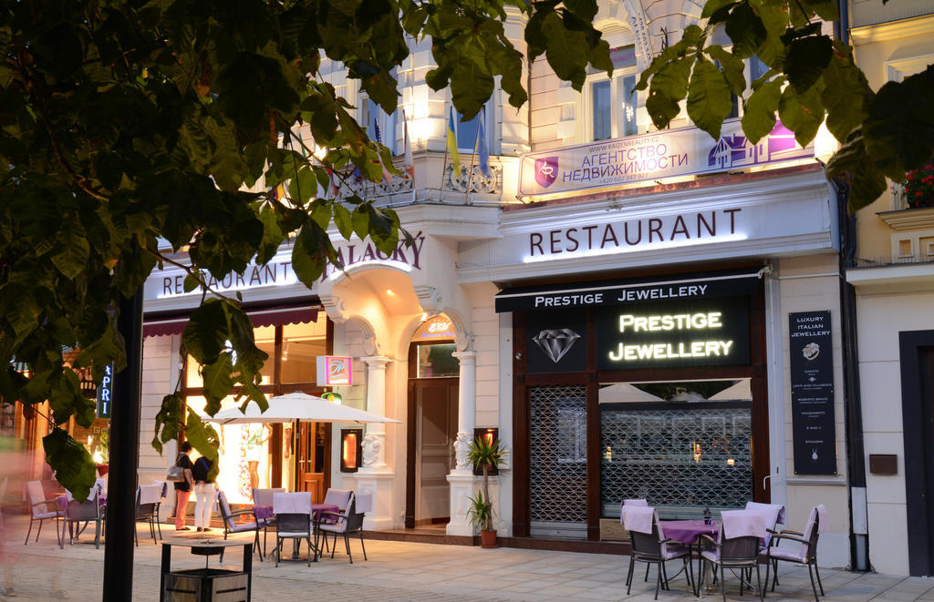 Hotel Palacky Карловы Вары Экстерьер фото